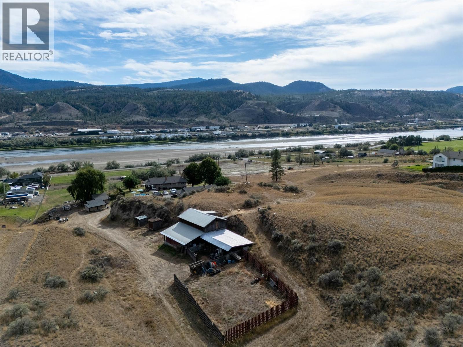 3119 SHUSWAP ROAD - 72