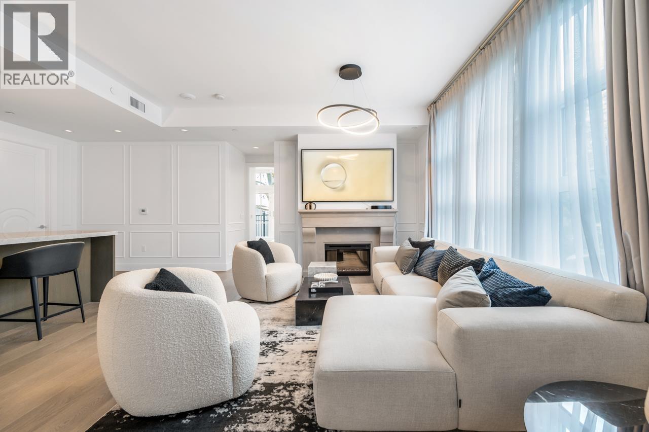 204 1009 LAURIER AVENUE, Vancouver