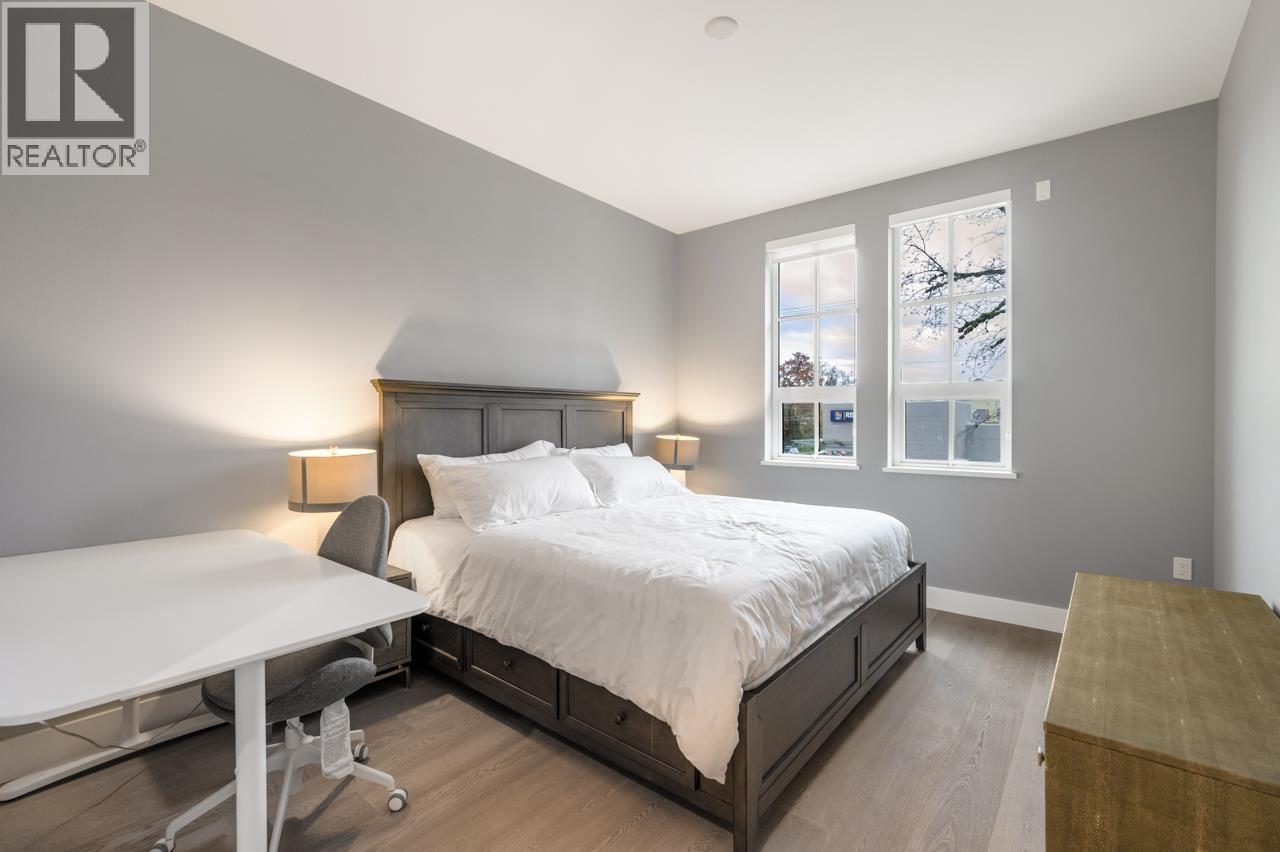 204 1009 LAURIER AVENUE, Vancouver