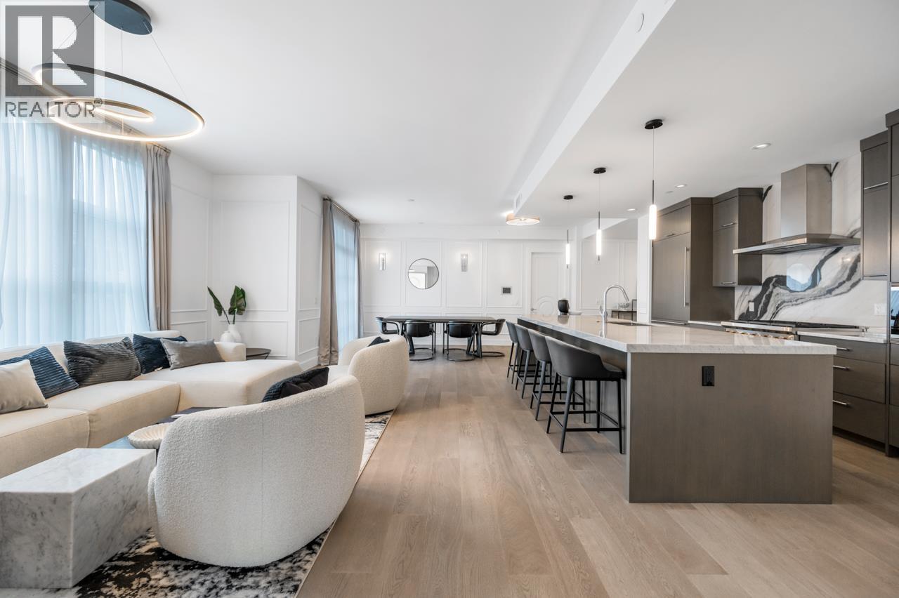 204 1009 LAURIER AVENUE, Vancouver