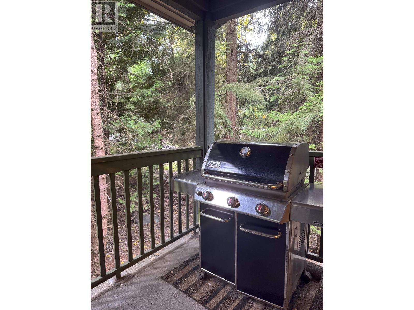 House in Whistler - Image 13