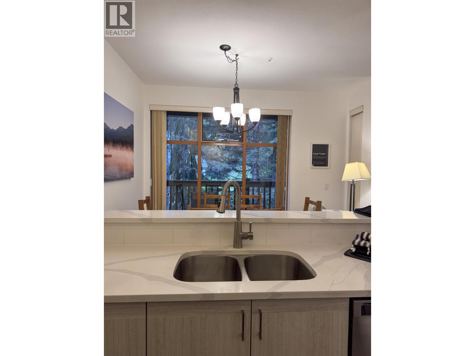 House in Whistler - Image 4