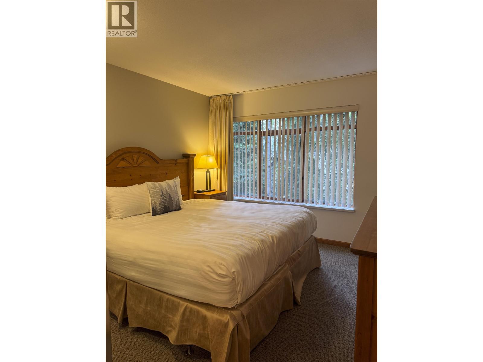 House in Whistler - Image 9