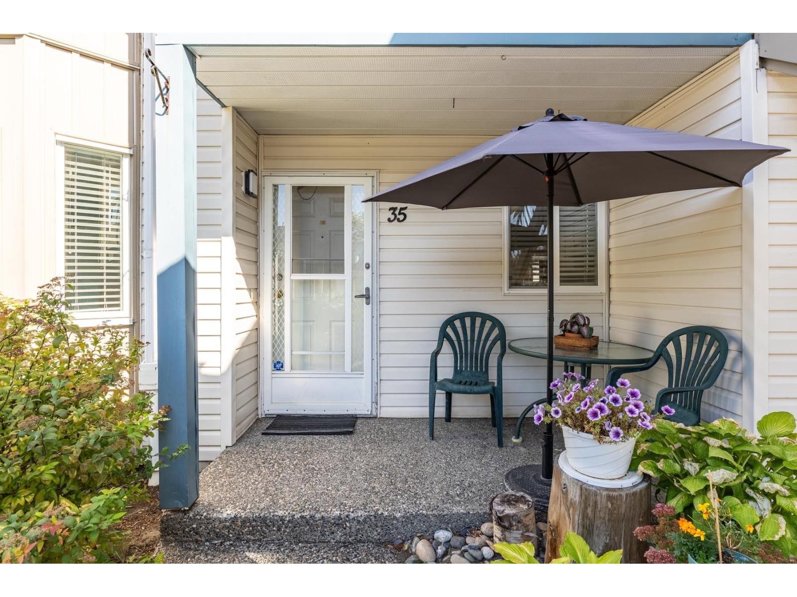 35 45435 KNIGHT ROAD, Sardis West Vedder, Chilliwack