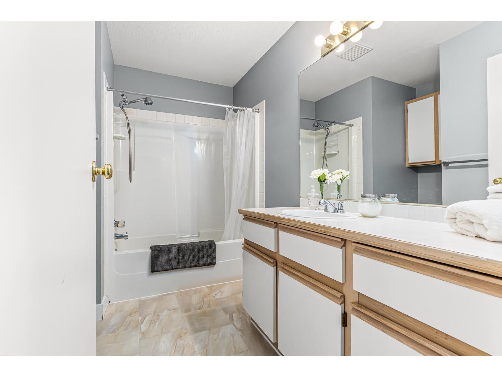 35 45435 KNIGHT ROAD, Sardis West Vedder, Chilliwack