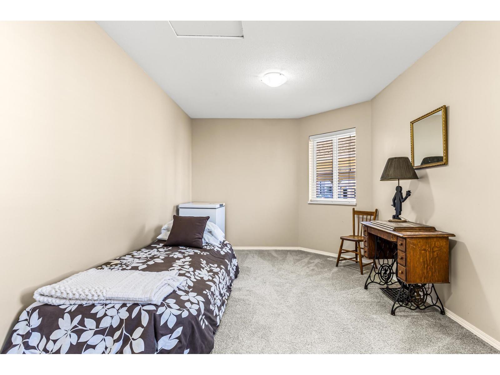 35 45435 KNIGHT ROAD, Sardis West Vedder, Chilliwack