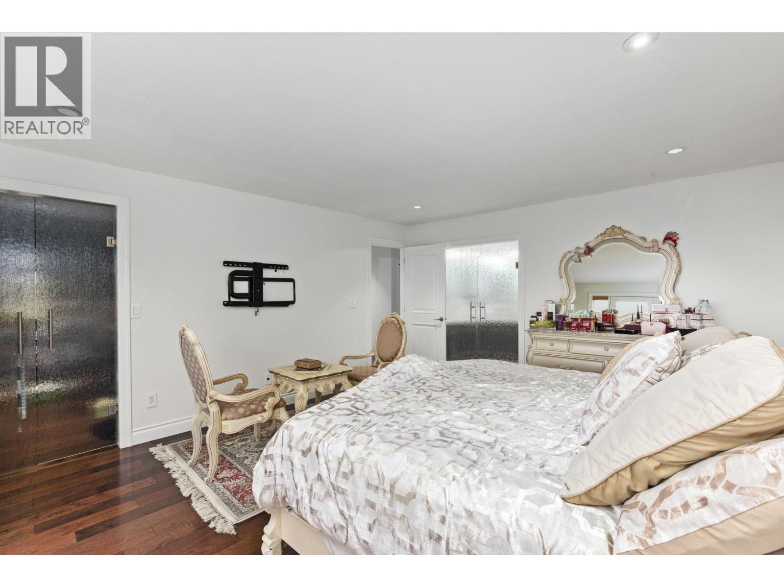 1391 CHARTWELL DRIVE, West Vancouver