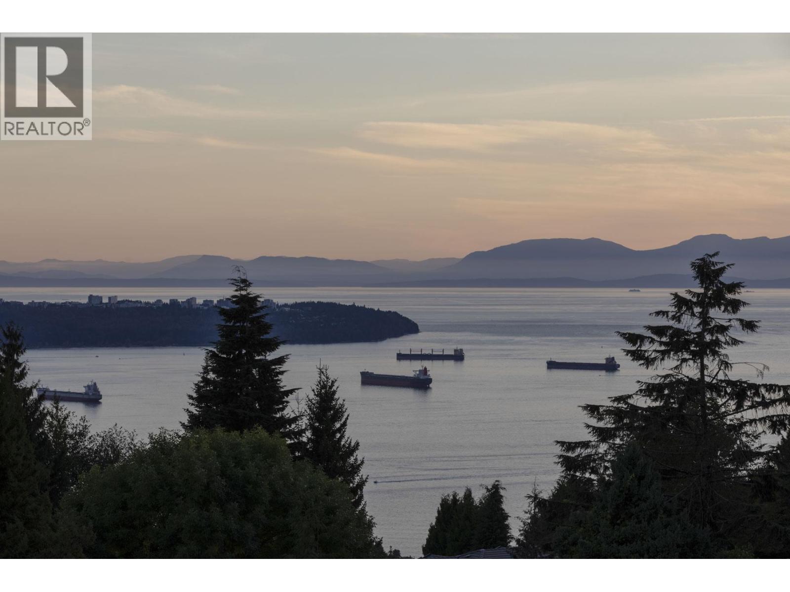 1391 CHARTWELL DRIVE, West Vancouver