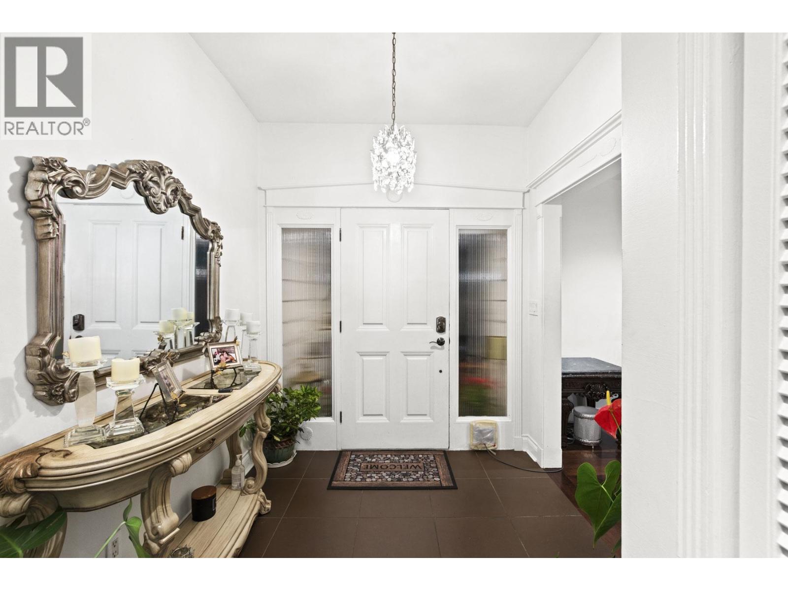 1391 CHARTWELL DRIVE, West Vancouver