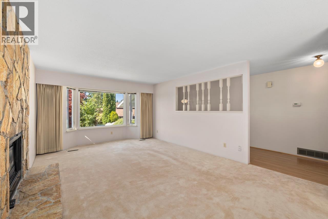 1605 HEMLOCK PLACE, Port Moody