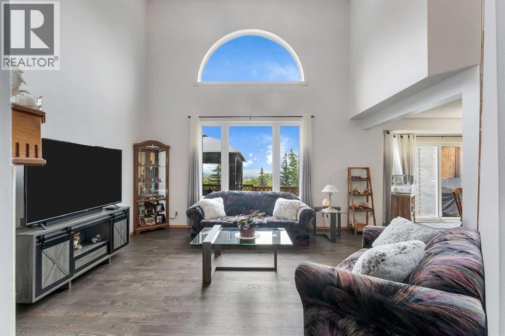 Single Family House for Sale in  Macewan Park View NW MacEwan Glen Calgary 