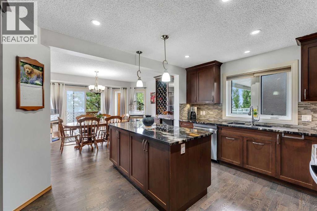 Single Family House for Sale in  Macewan Park View NW MacEwan Glen Calgary 