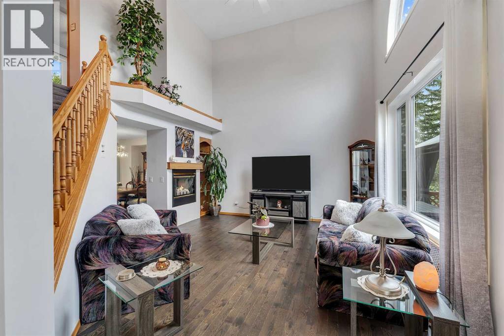 Single Family House for Sale in  Macewan Park View NW MacEwan Glen Calgary 