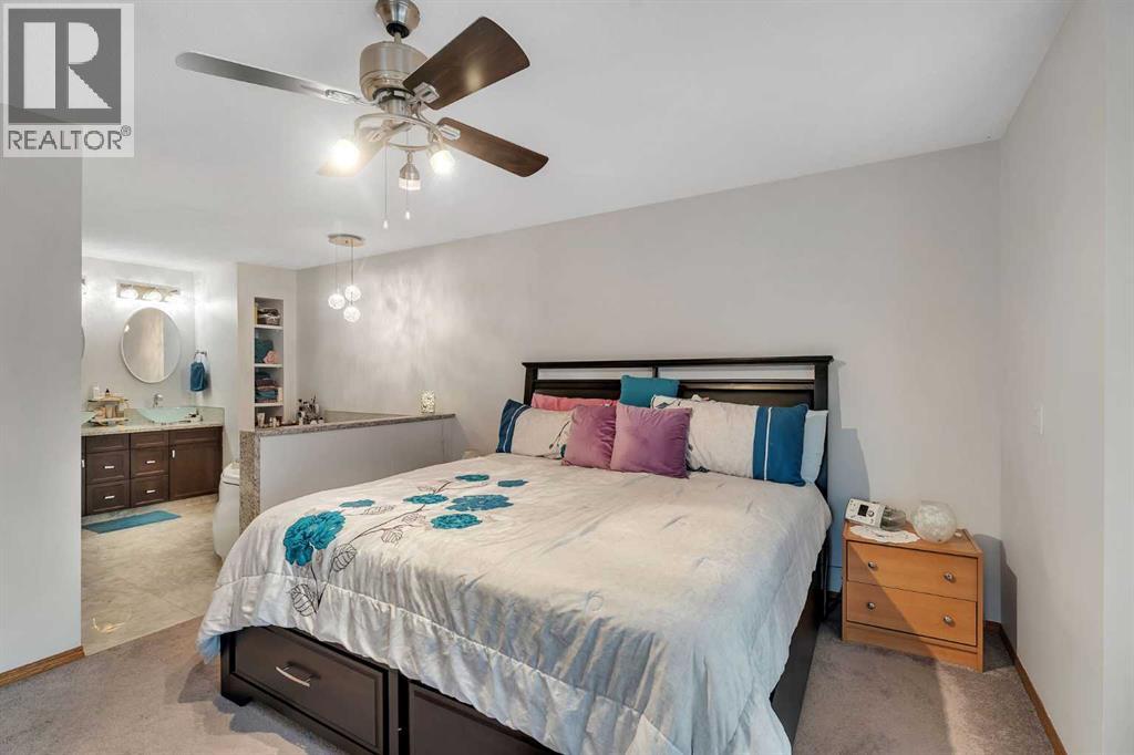 Single Family House for Sale in  Macewan Park View NW MacEwan Glen Calgary 