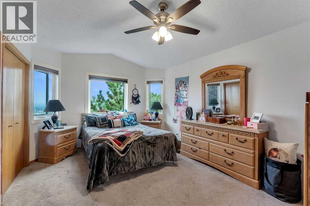 Single Family House for Sale in  Macewan Park View NW MacEwan Glen Calgary 