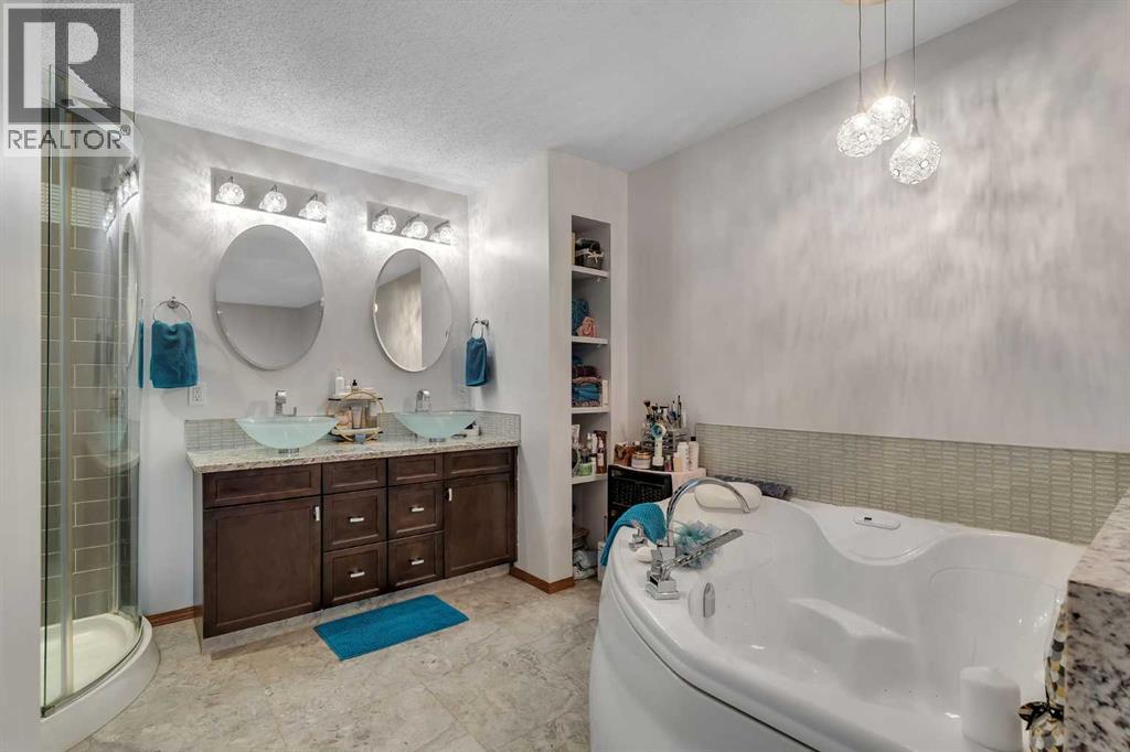 Single Family House for Sale in  Macewan Park View NW MacEwan Glen Calgary 