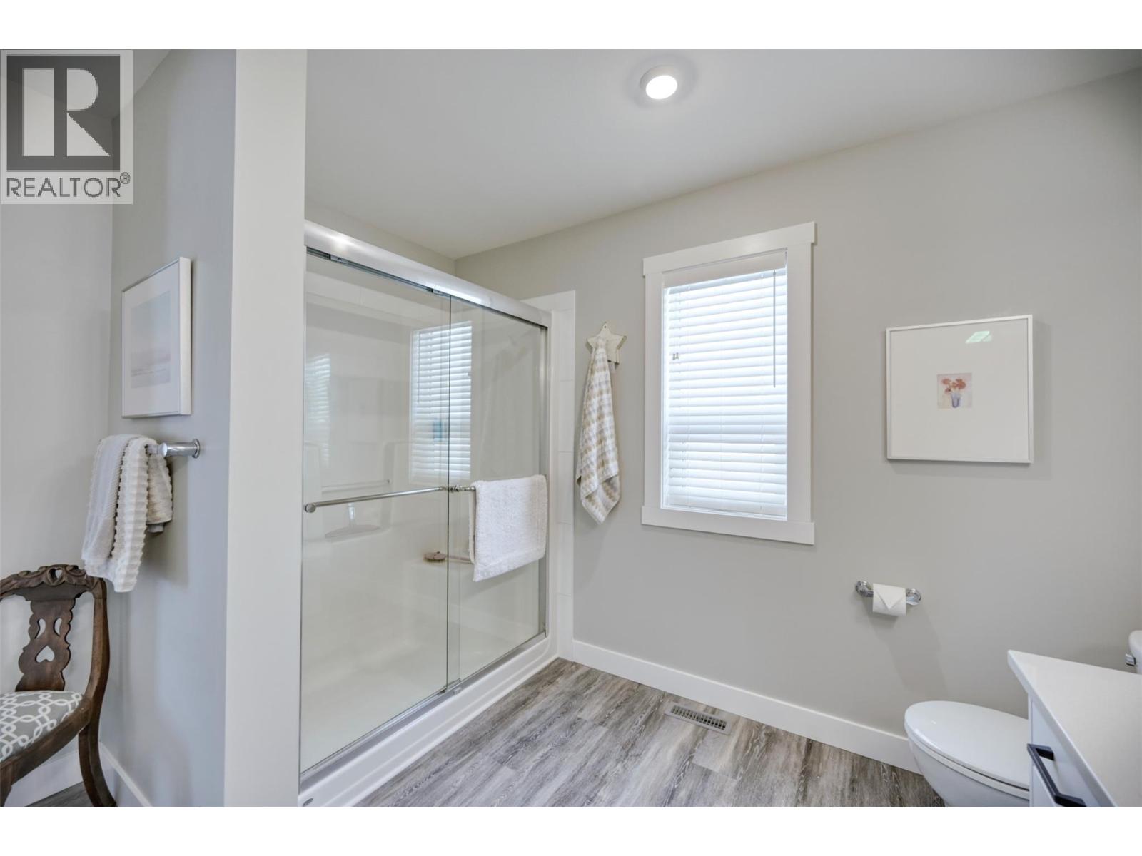 7012 WREN Drive, Osoyoos