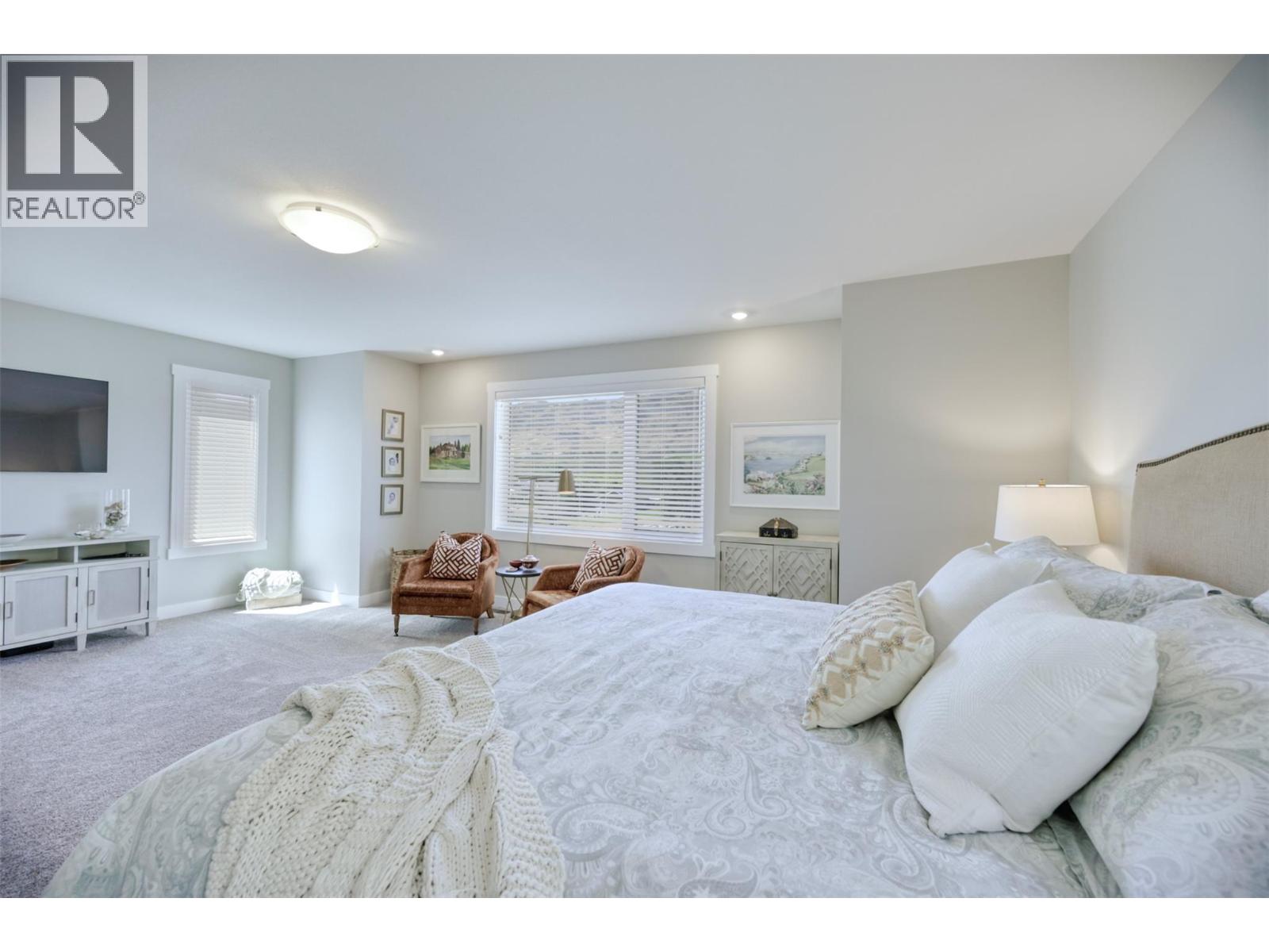 7012 WREN Drive, Osoyoos