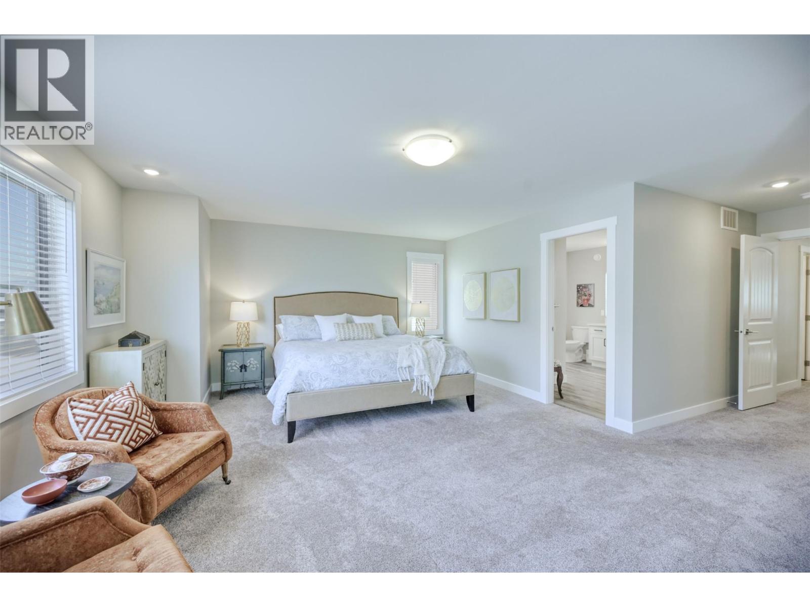 7012 WREN Drive, Osoyoos