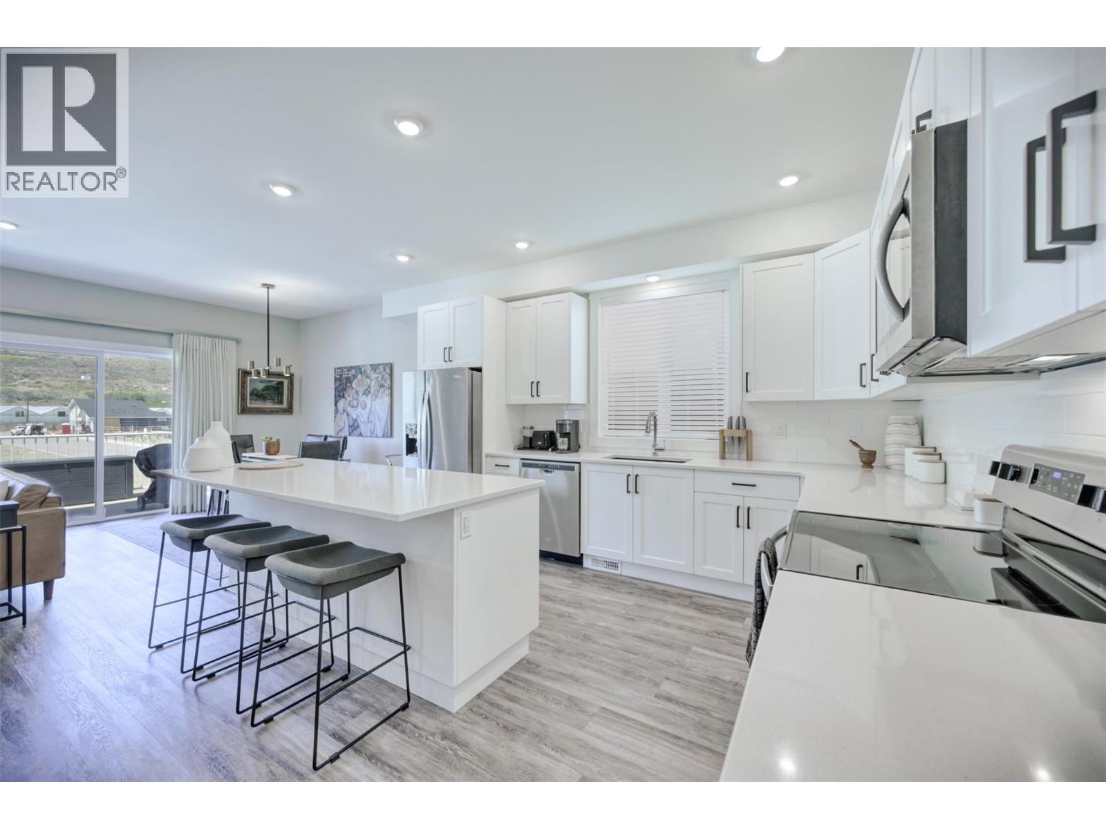 7012 WREN Drive, Osoyoos