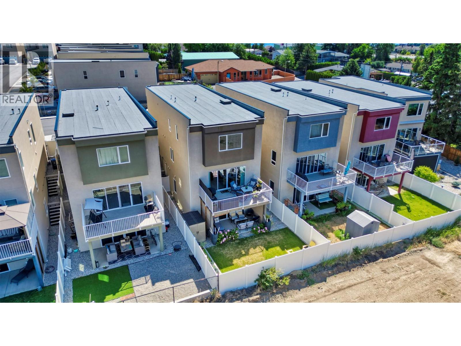 7012 WREN Drive, Osoyoos