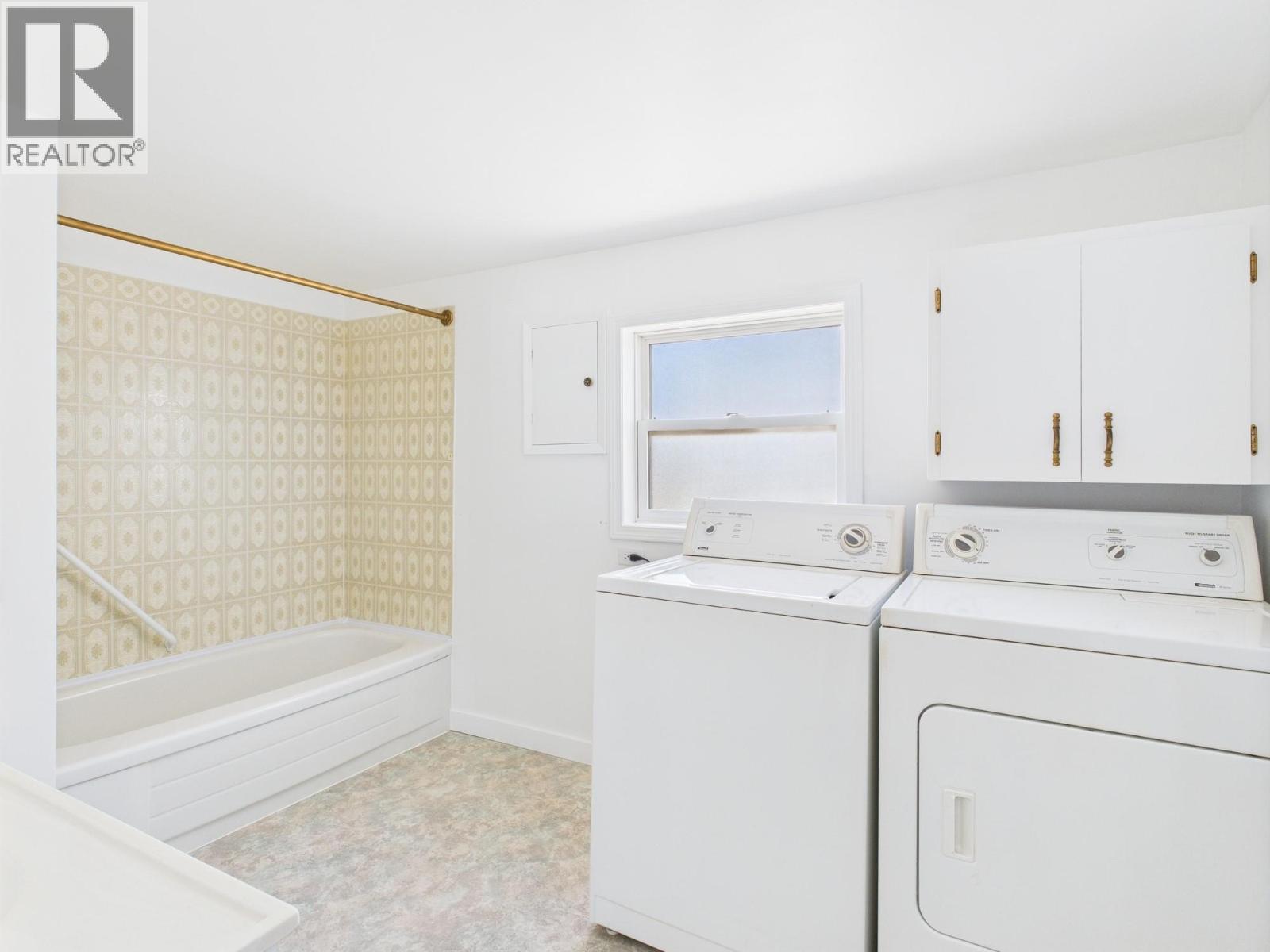 8704 74th Avenue, Osoyoos
