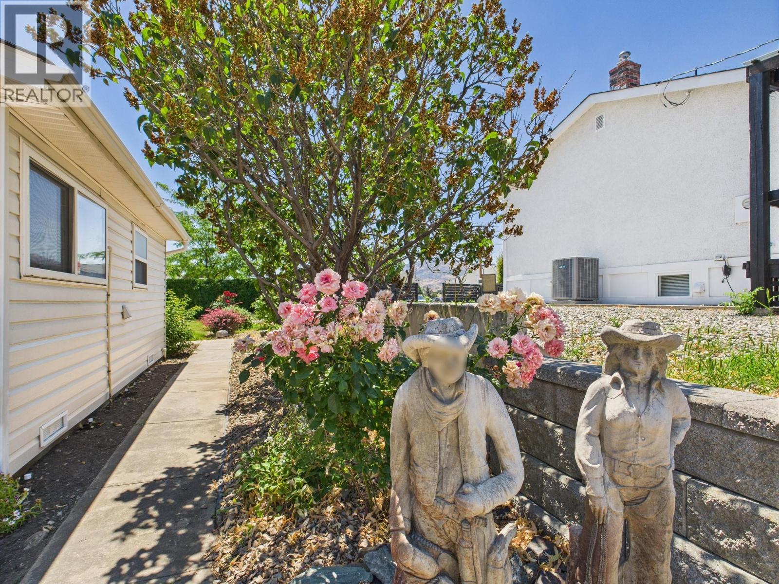 8704 74th Avenue, Osoyoos