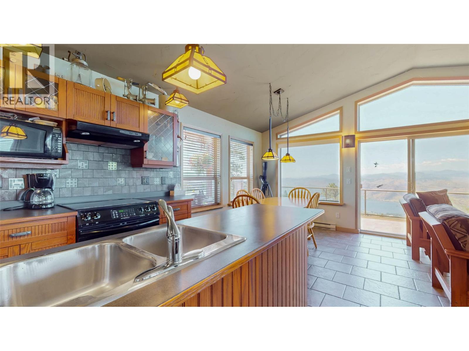 284 LONG JOE Road, Osoyoos