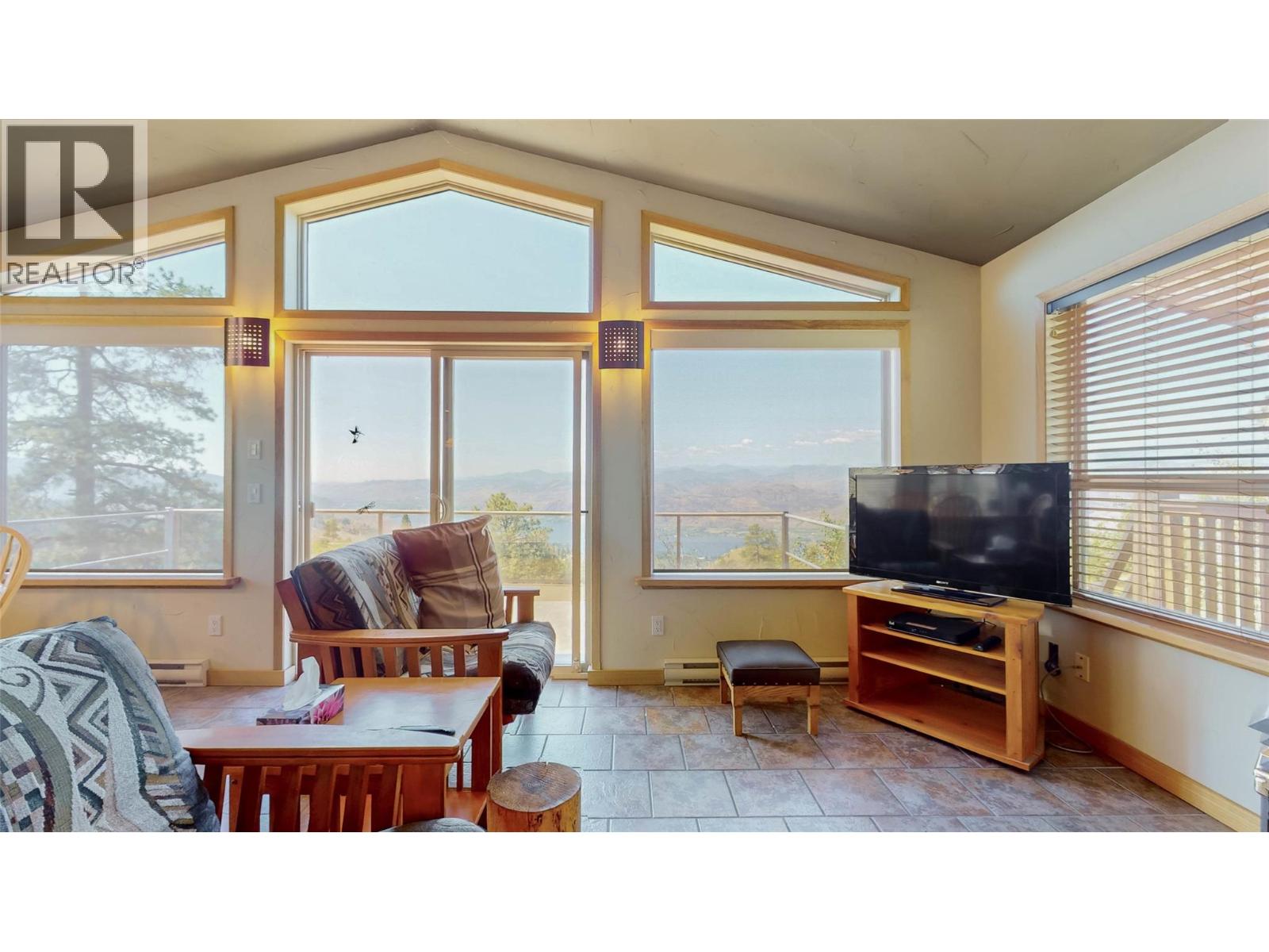 284 LONG JOE Road, Osoyoos