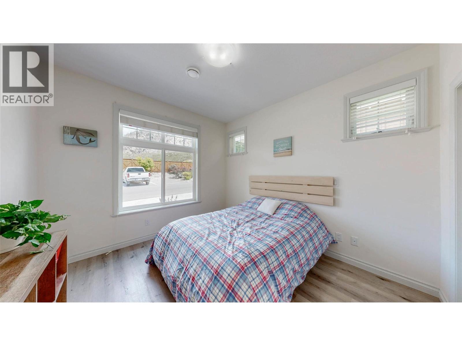 2450 Radio Tower Road Unit# 1, Oliver