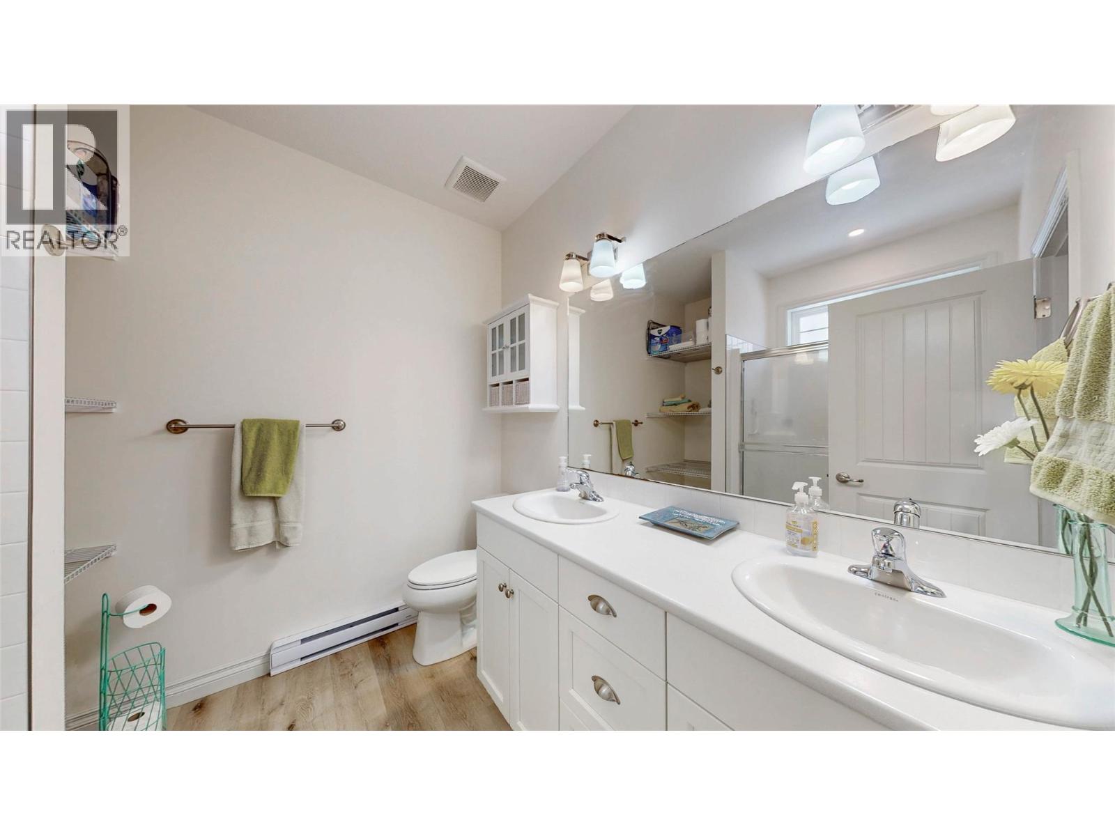 2450 Radio Tower Road Unit# 1, Oliver