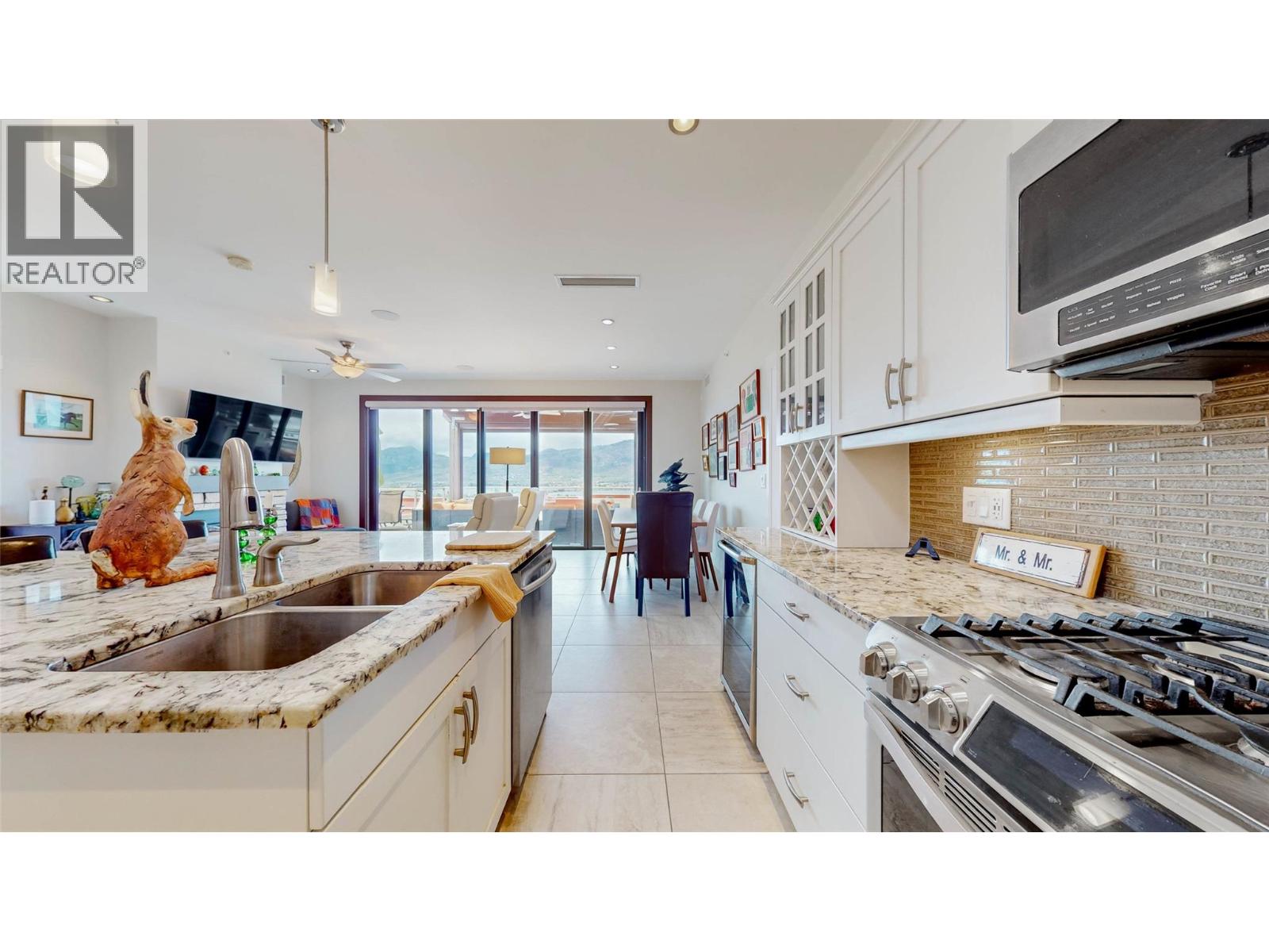 2000 VALLEYVIEW Drive Unit# 20, Osoyoos