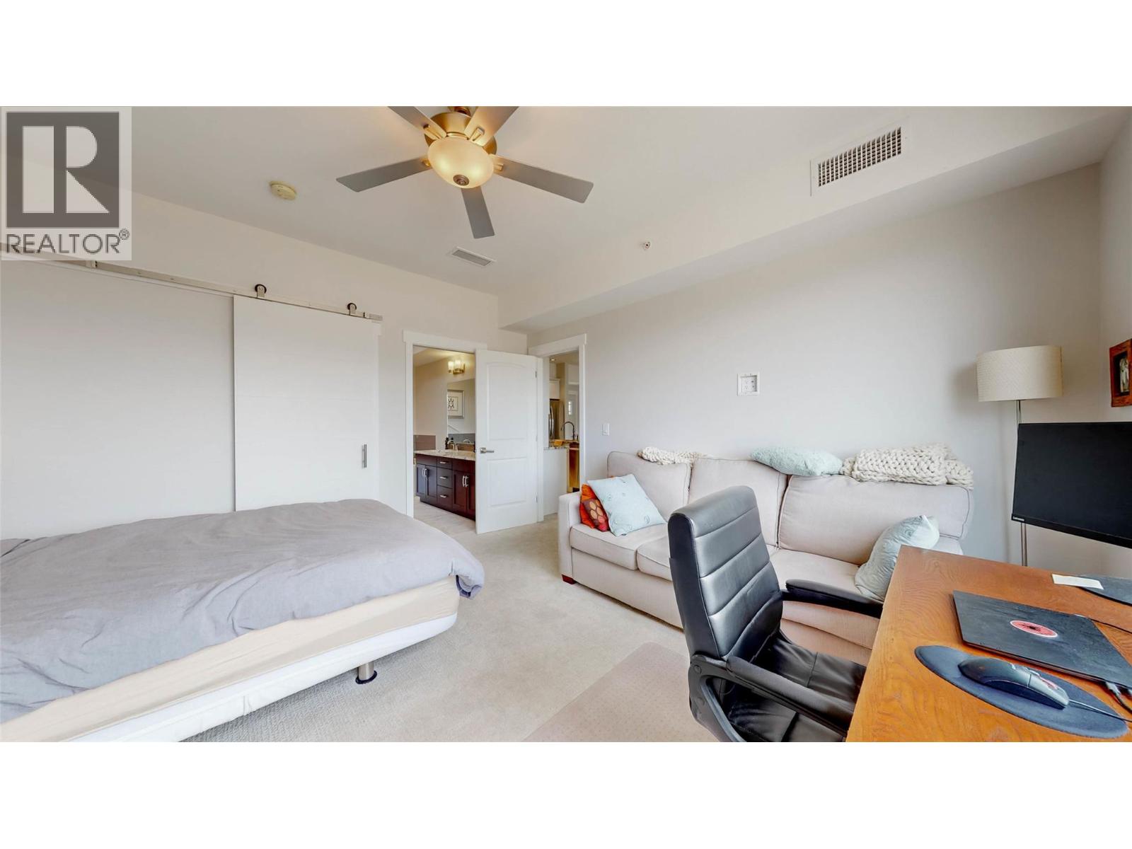 2000 VALLEYVIEW Drive Unit# 20, Osoyoos