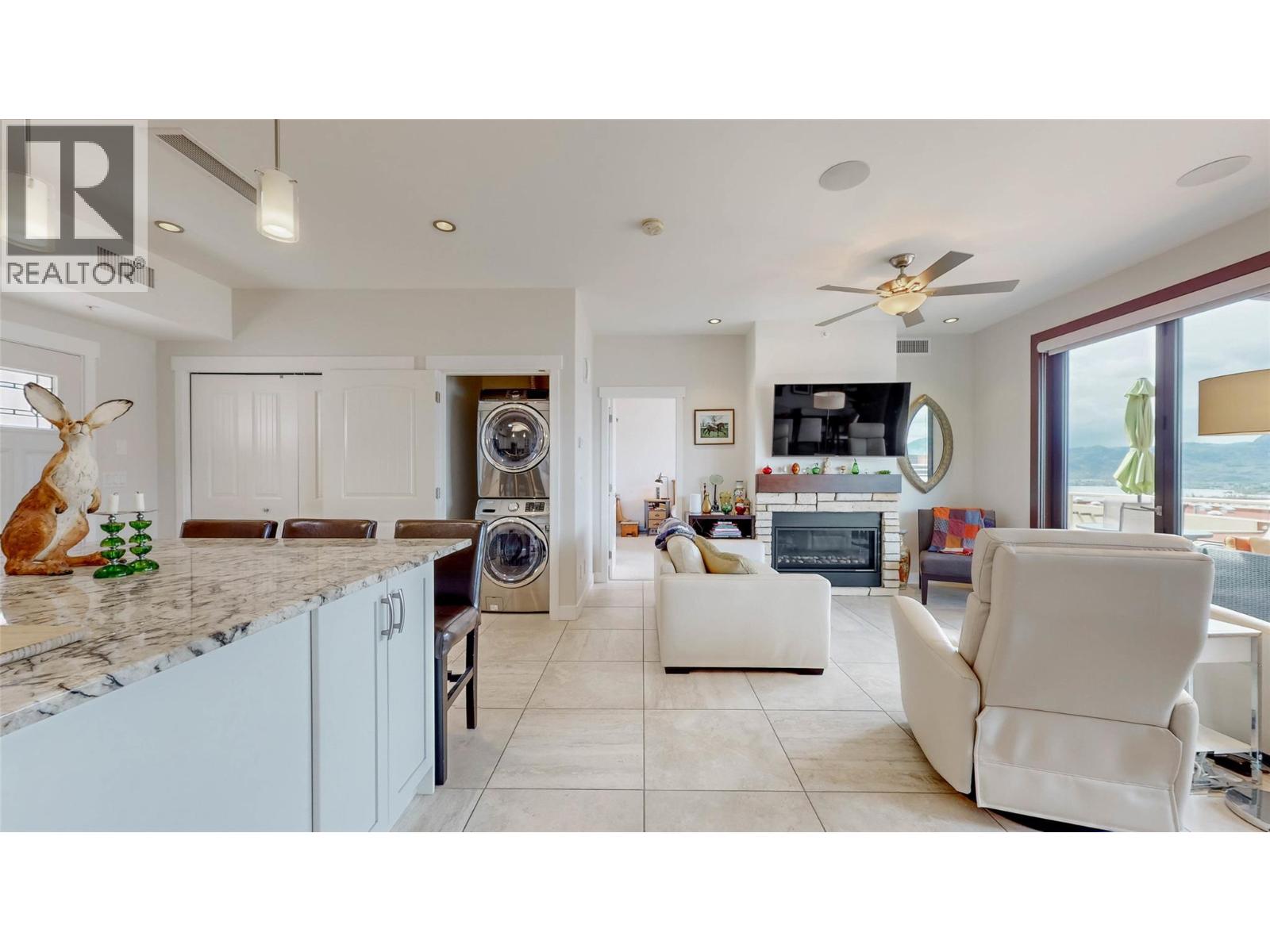 2000 VALLEYVIEW Drive Unit# 20, Osoyoos