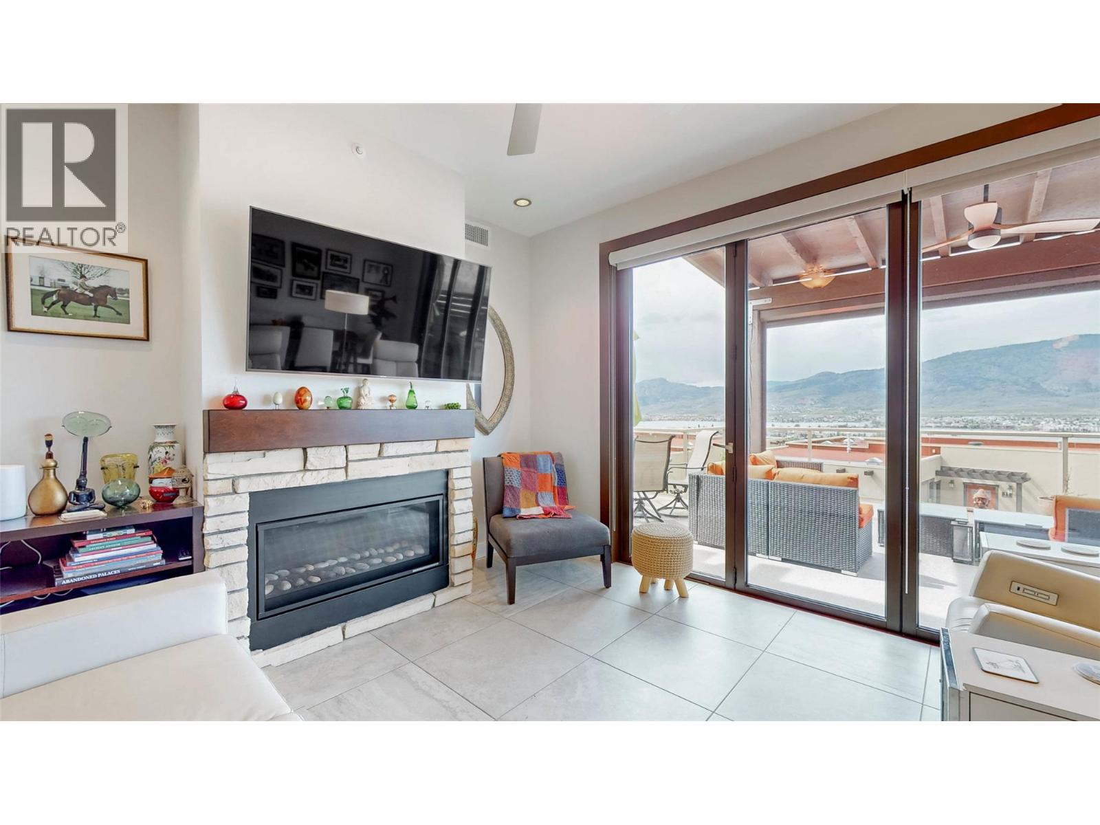 2000 VALLEYVIEW Drive Unit# 20, Osoyoos