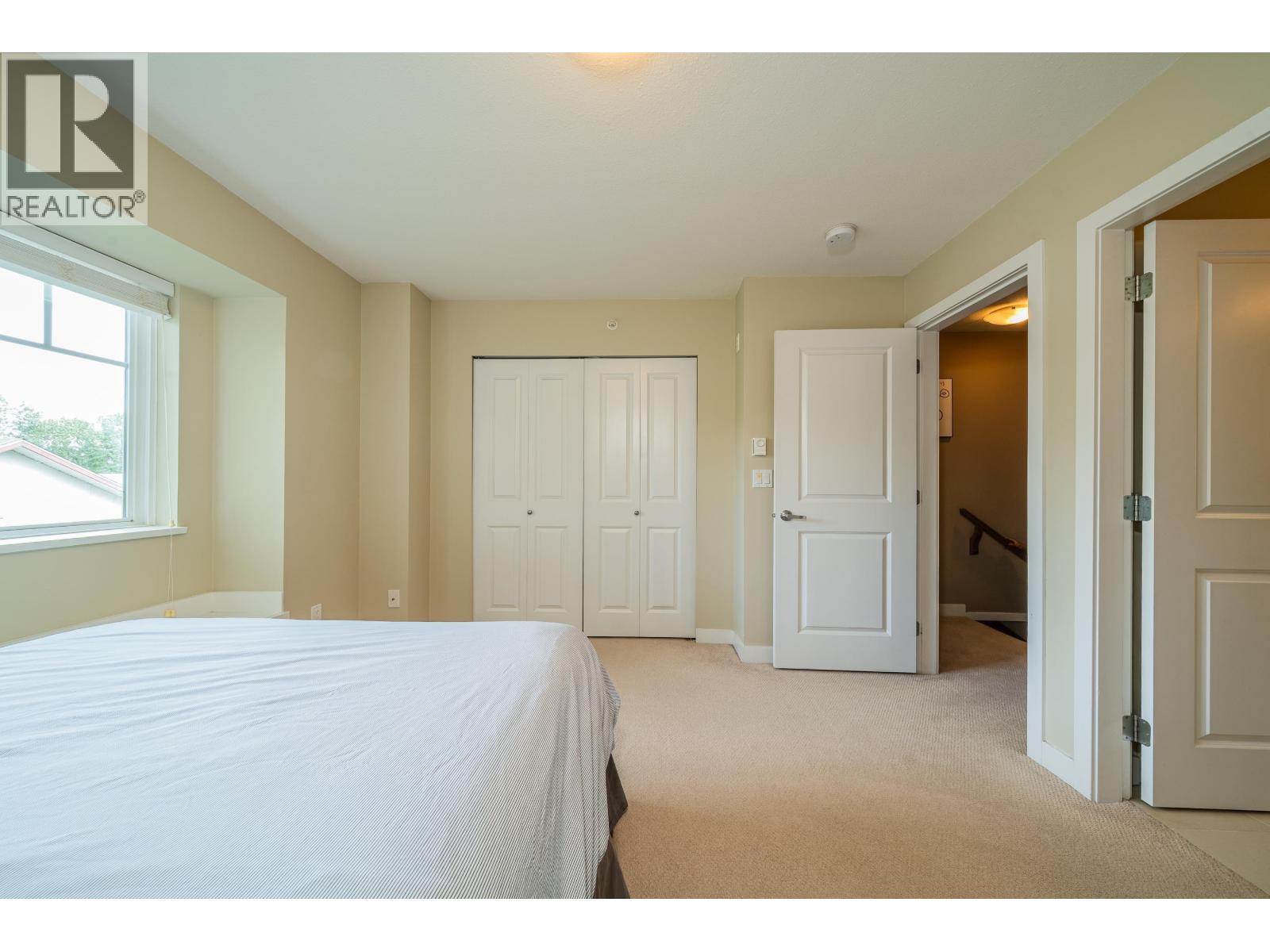 227 3888 NORFOLK STREET, Burnaby