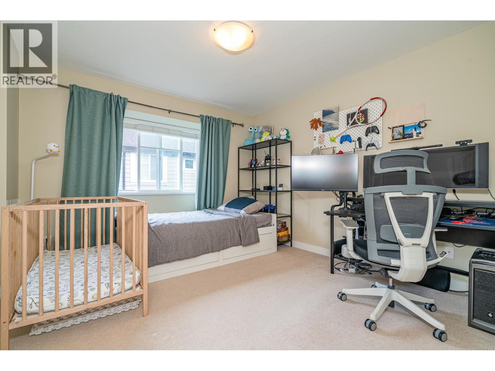 227 3888 NORFOLK STREET, Burnaby
