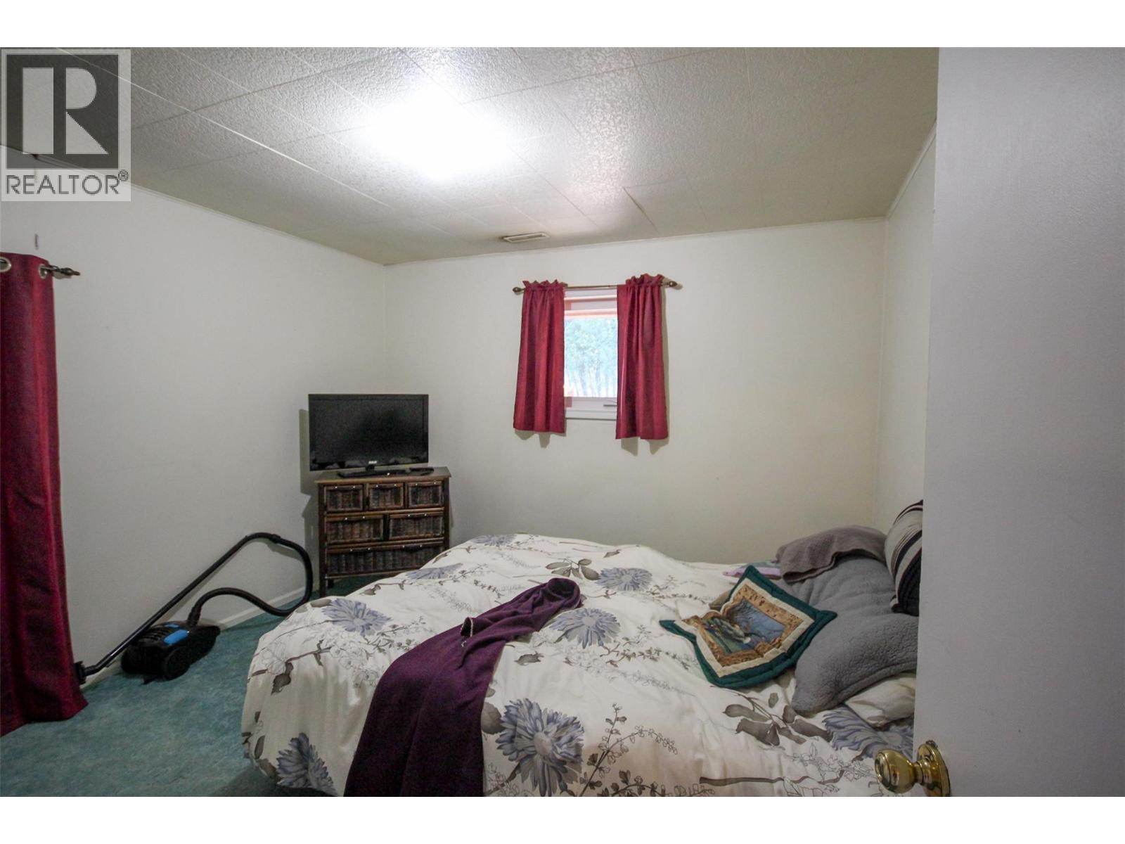 11609 9 Street, Dawson Creek