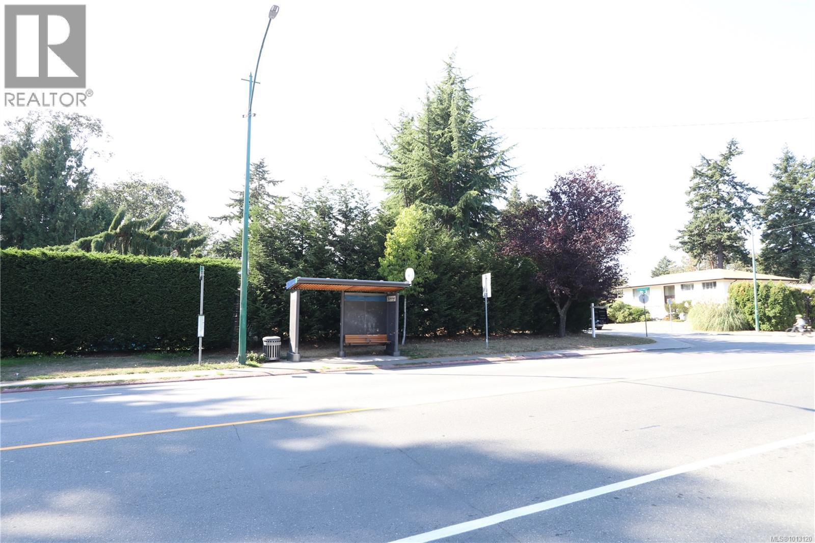 2083 Frederick Norris Rd, Oak Bay