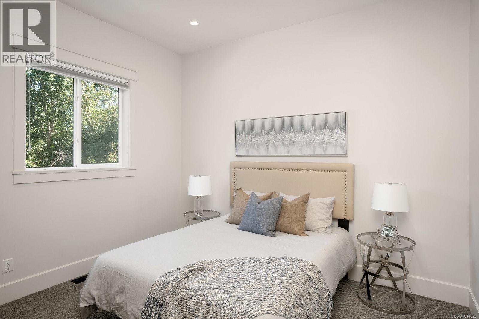  2639 Victor Street, Victoria