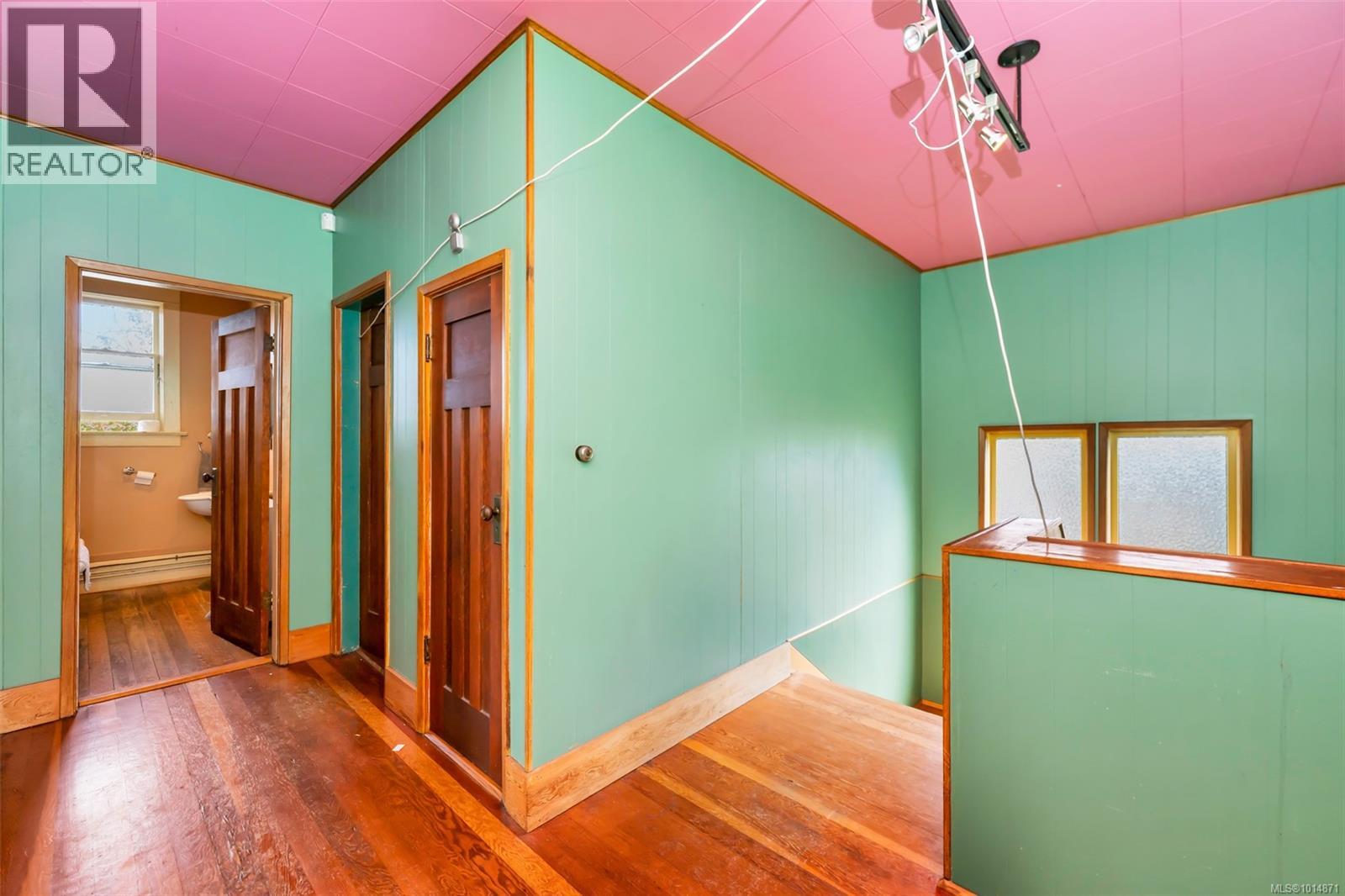  1138 Oxford Street, Victoria