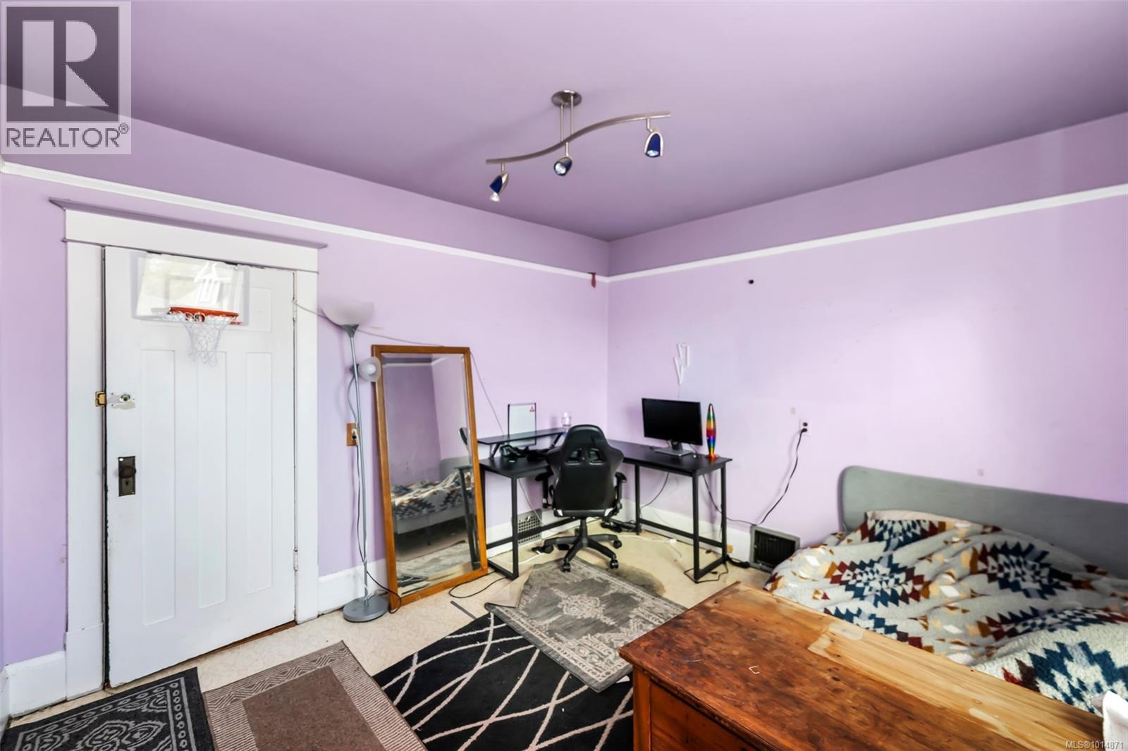  1138 Oxford Street, Victoria