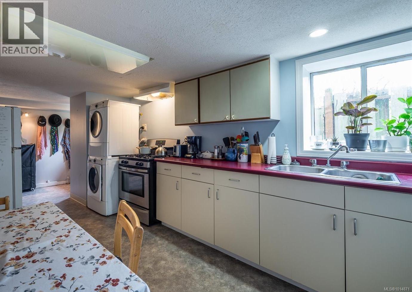  1138 Oxford Street, Victoria