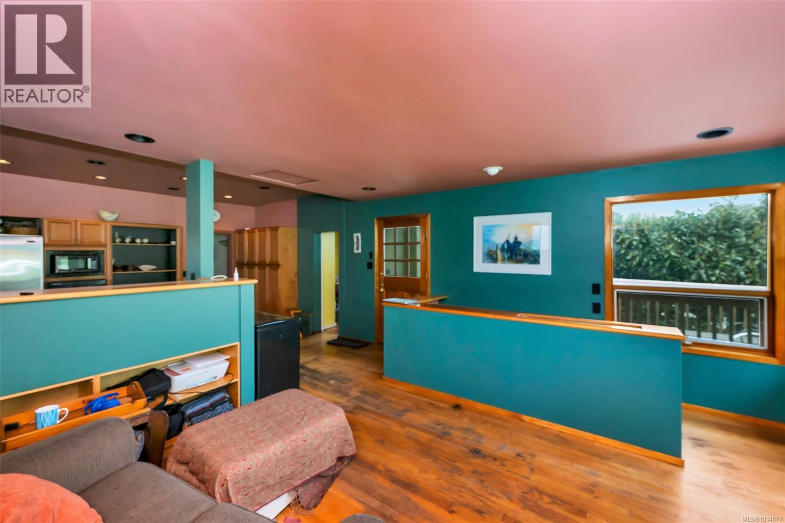  1138 Oxford Street, Victoria