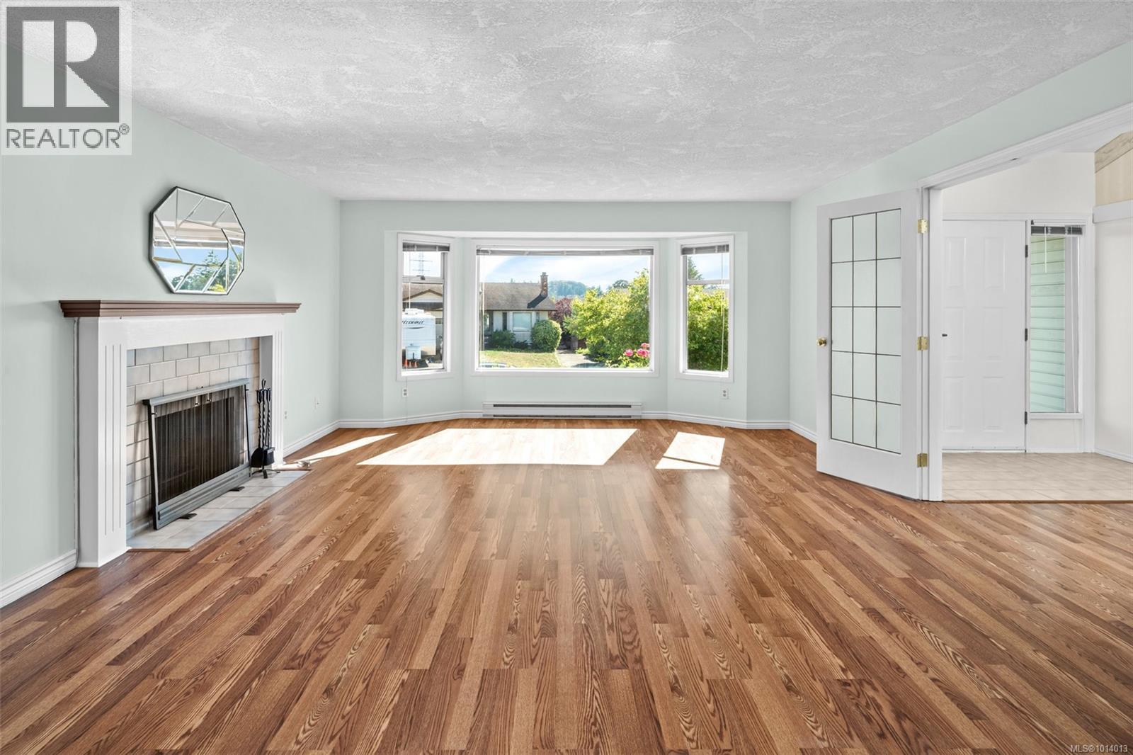 4243 Panorama Dr, Saanich