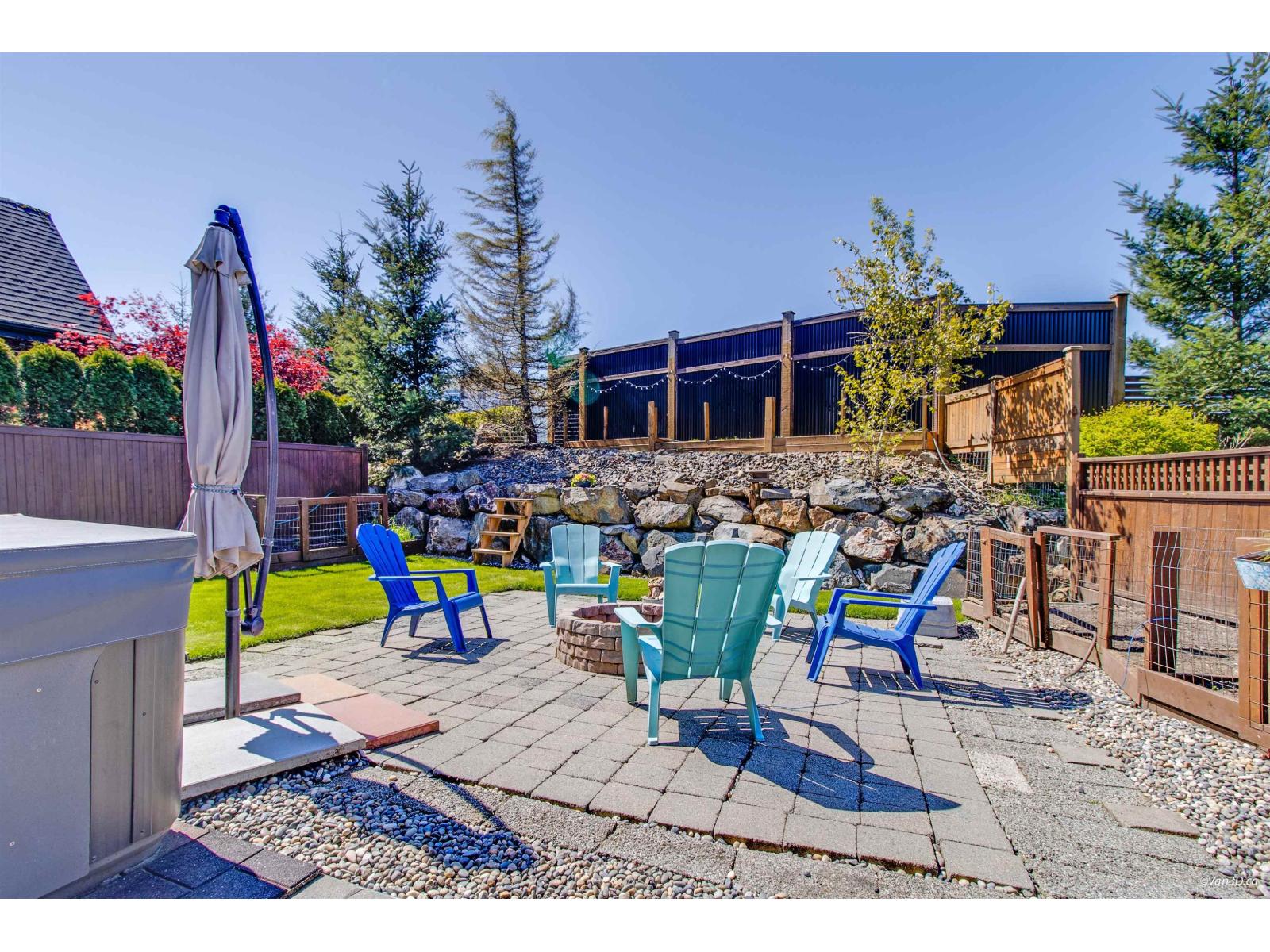 15 1911 WOODSIDE BOULEVARD, Mt Woodside, Agassiz