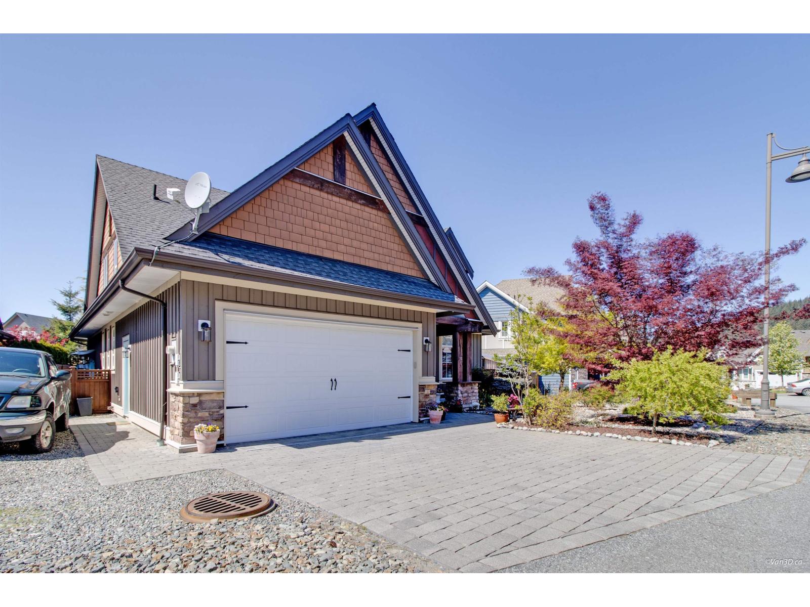15 1911 WOODSIDE BOULEVARD, Mt Woodside, Agassiz