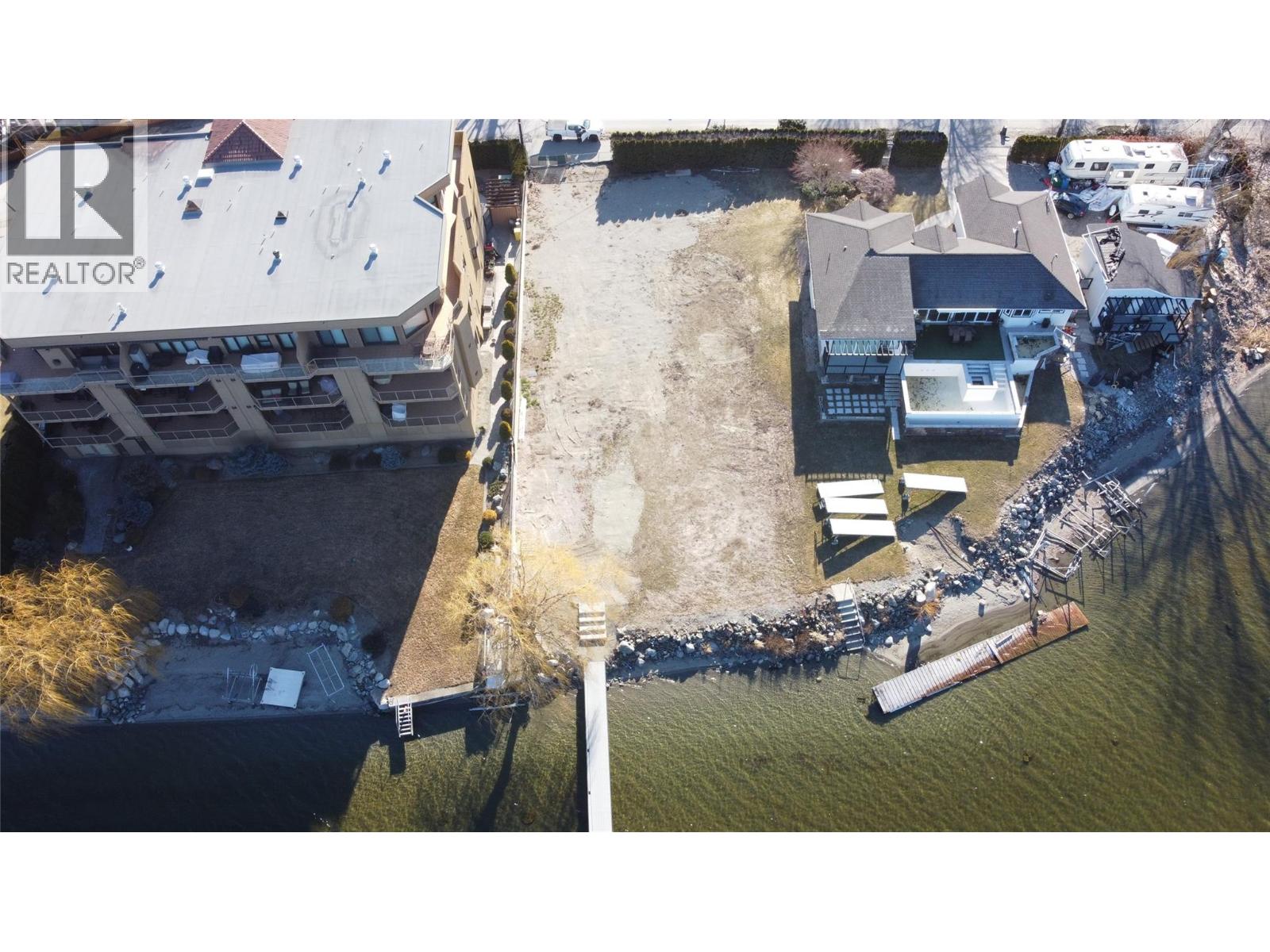 2414 Lakeshore Drive, Osoyoos