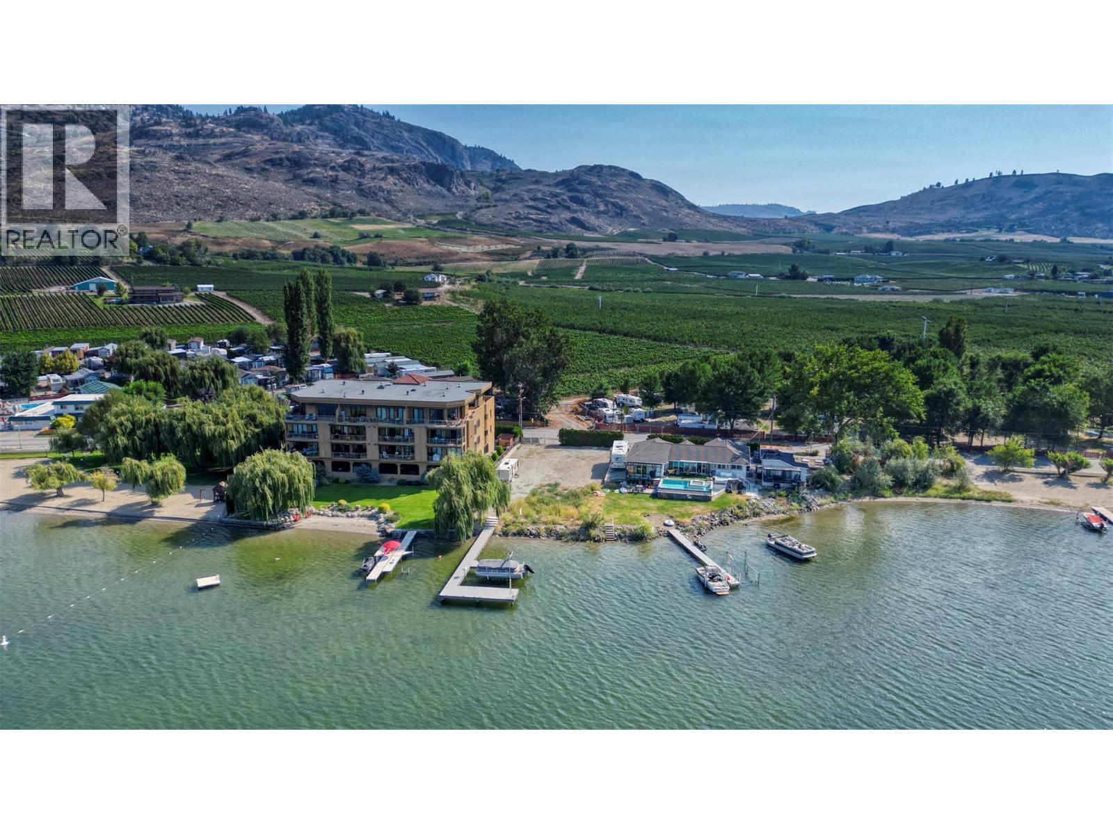 2414 Lakeshore Drive, Osoyoos