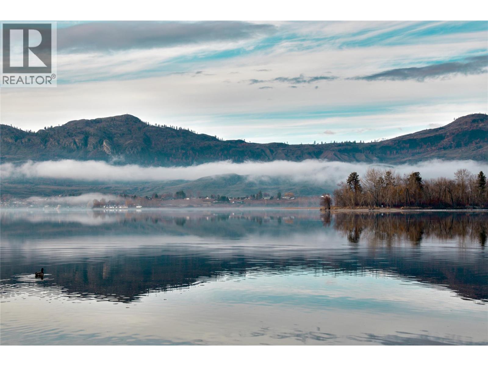 2414 Lakeshore Drive, Osoyoos